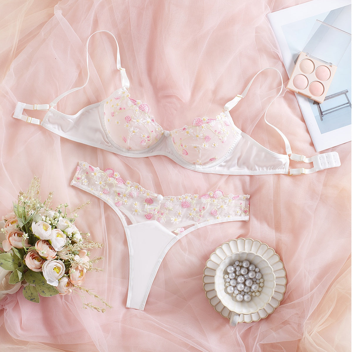 Cross-border Fresh Bra Lingerie Net Lace Embroidery Pure Desire Temptation Erotic Underwear with Steel Ring Gathering Set eprolo