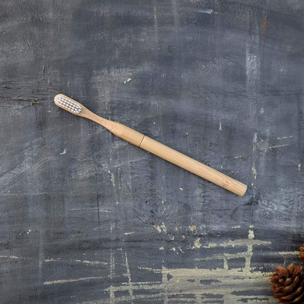 Refillable Bamboo Toothbrush (Canada Only) Plantish